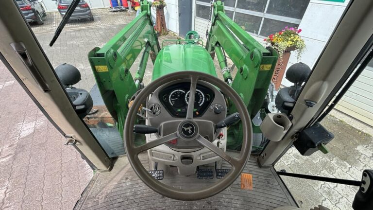 999