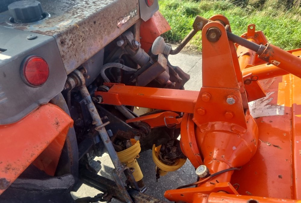Hinomoto CX16